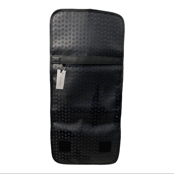 Modella 3D Painted Blooms Valet Hanging Cosmetic Travel Bag NWT - Picture 9 of 11